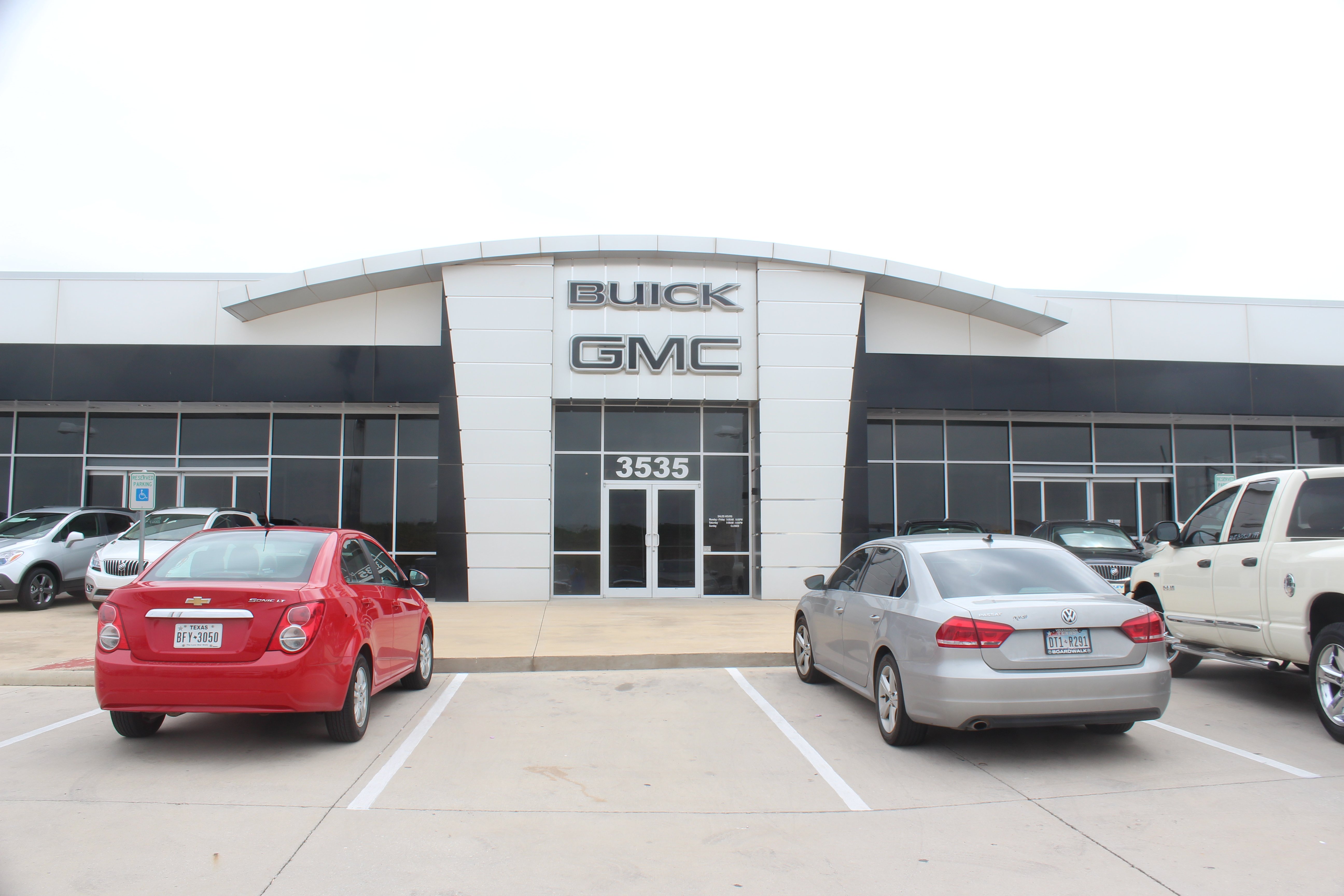 Hiley Buick GMC in Fort Worth, TX 76116