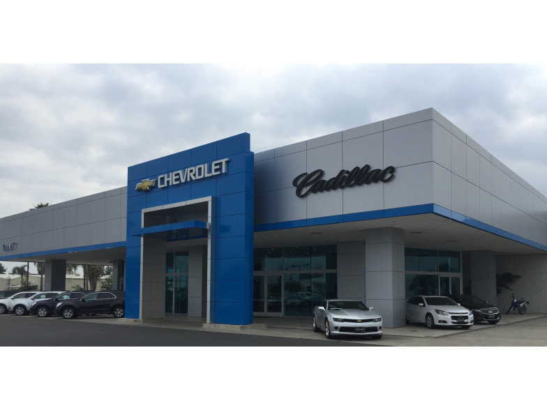 Giant Chevrolet in Visalia, CA 93279
