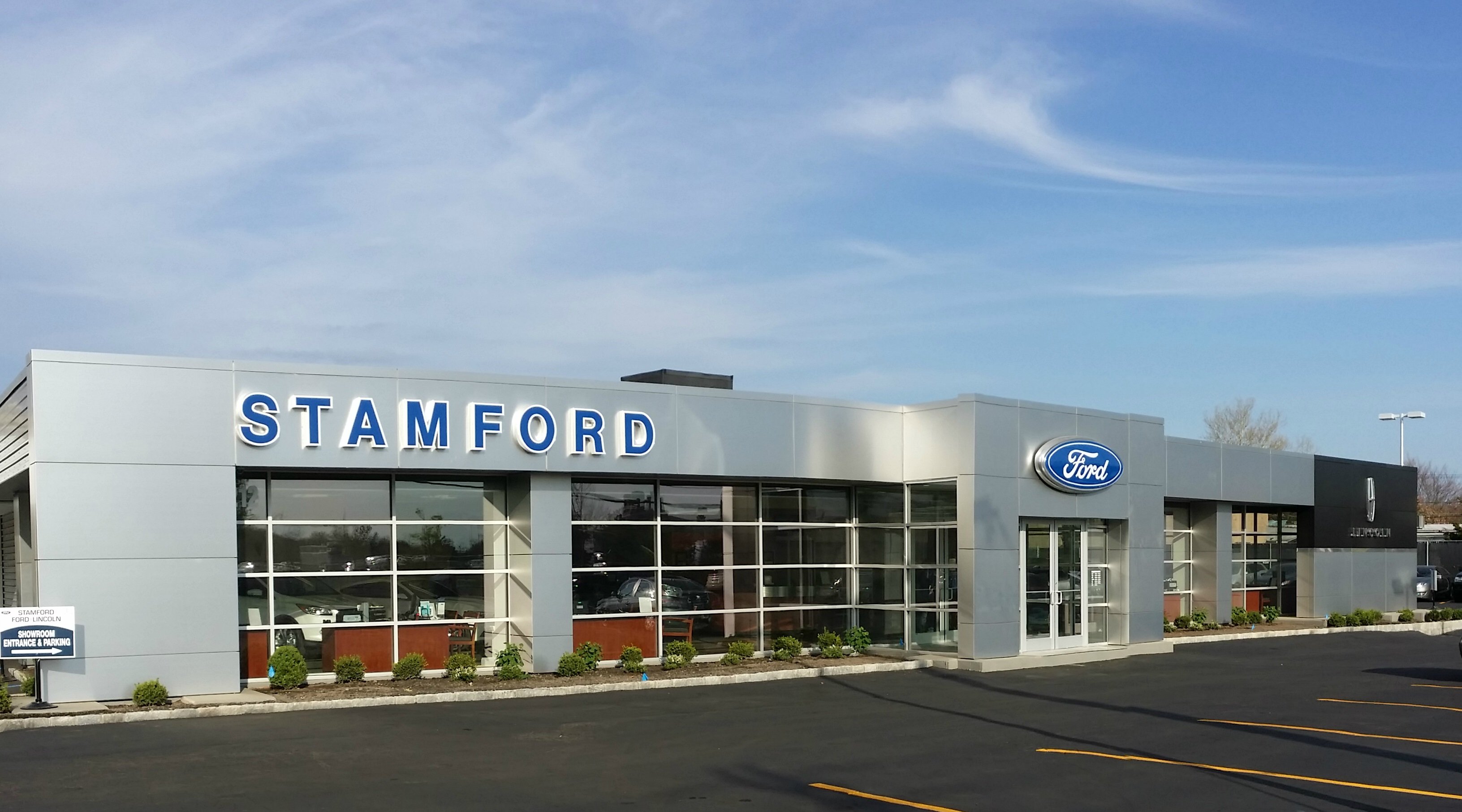 Stamford Ford Lincoln in Stamford, CT 06902