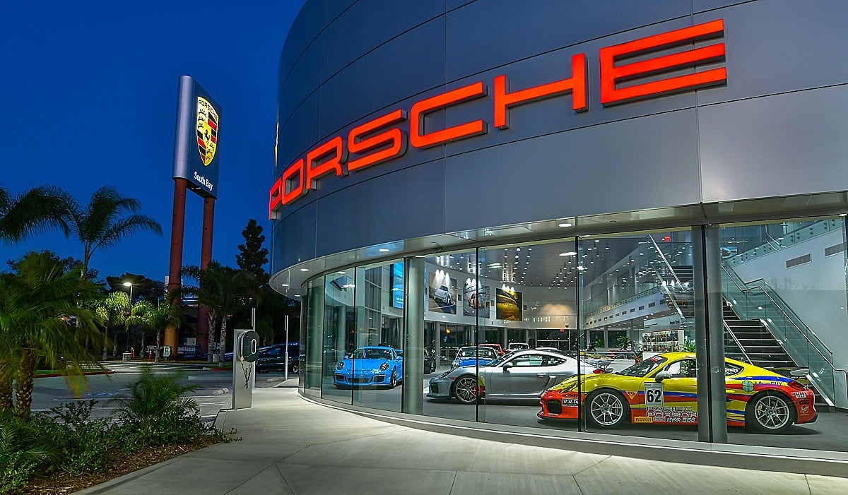 Porsche South Bay in Hawthorne, CA 90250