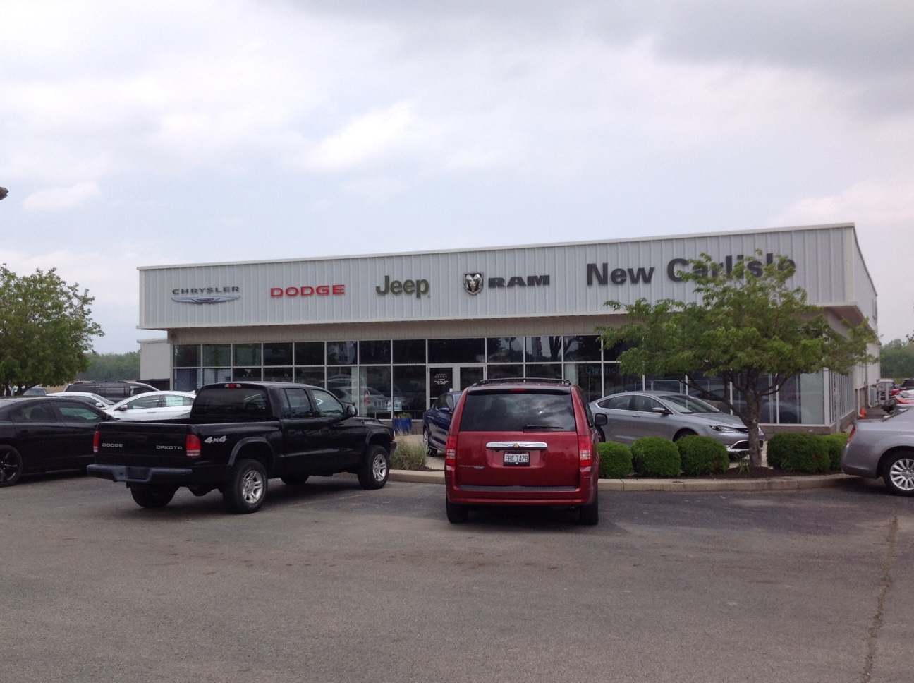NEW CARLISLE CHRYSLER JEEP & DODGE INC in New Carlisle, OH 45344
