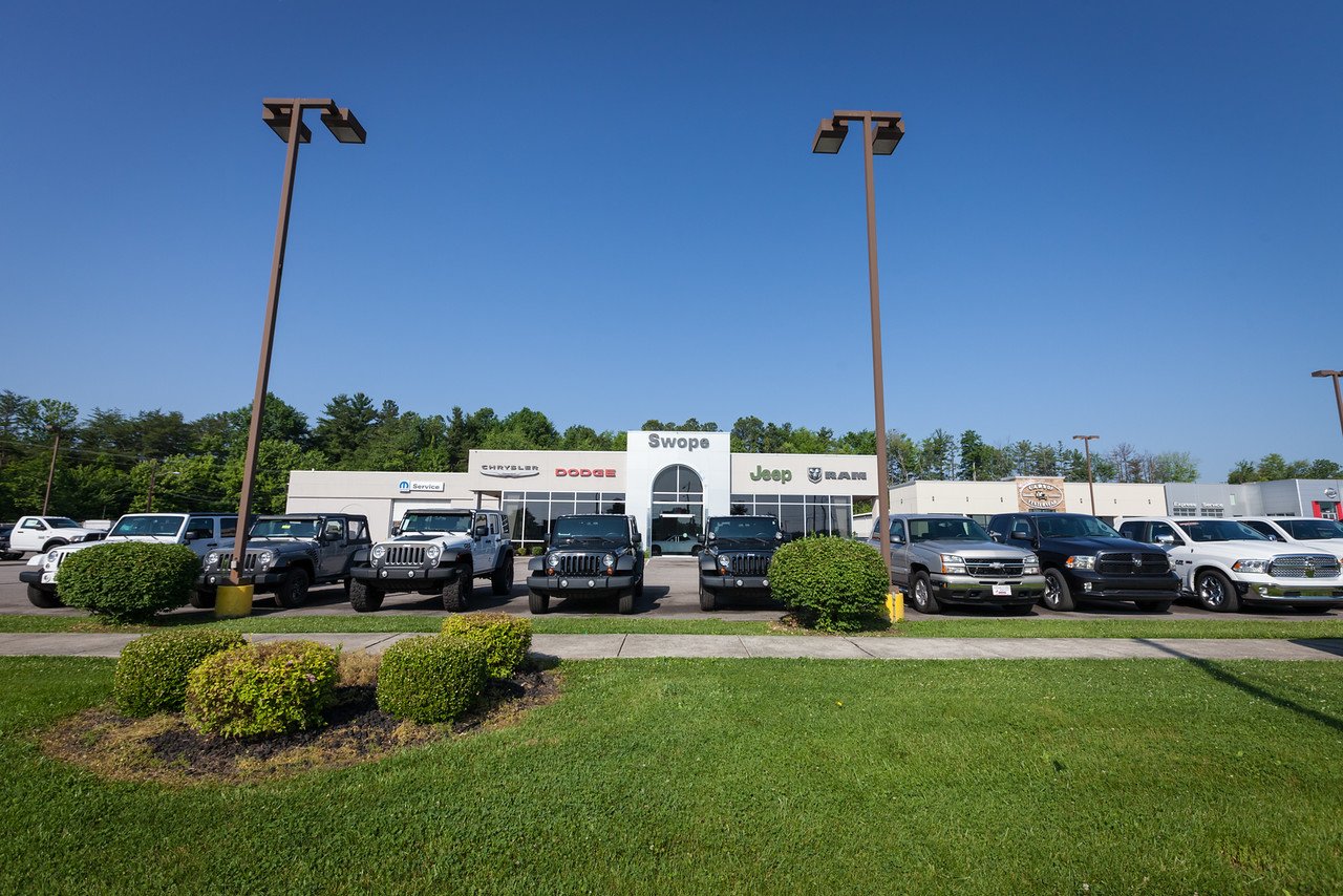 Swope Chrysler Dodge Jeep RAM in Elizabethtown, KY 42701