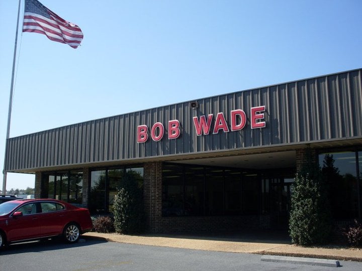 Bob Wade AutoWorld in Harrisonburg, VA 22801