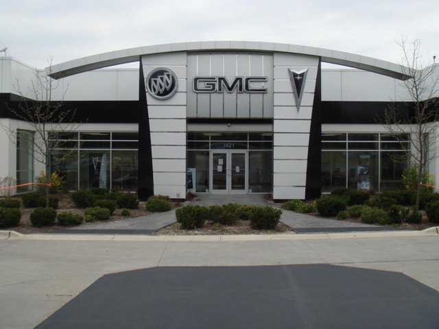FOX VALLEY GMC in St. Charles, IL 60174