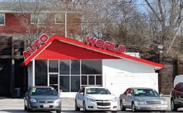 Auto World of Omaha in Omaha, NE 68114