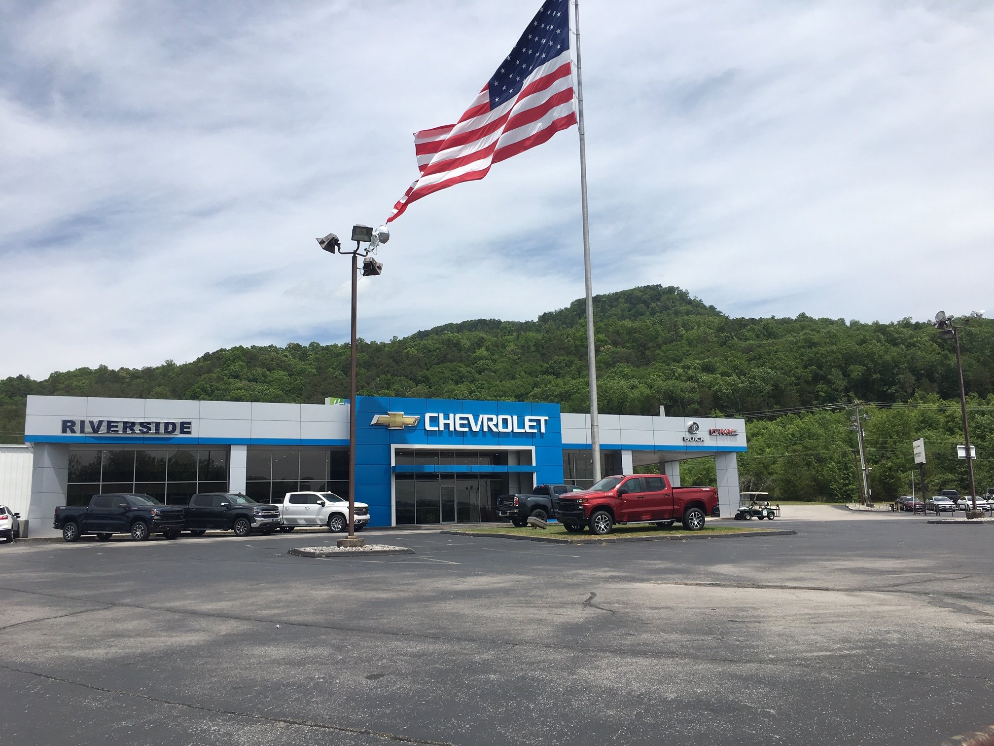 Riverside Chevrolet GMC in South Pittsburg, TN 37380
