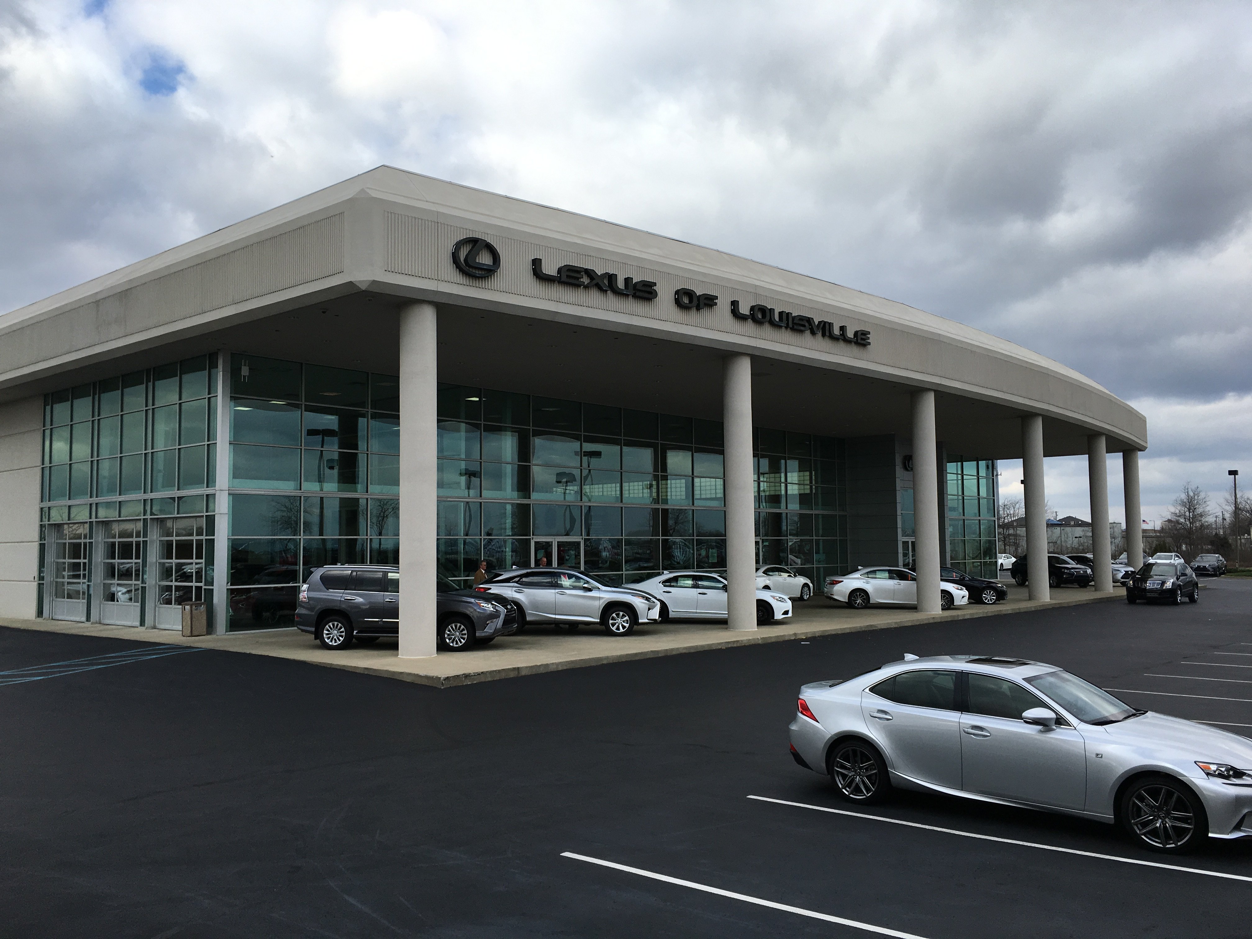 Lexus of Louisville in Louisville, KY 40299