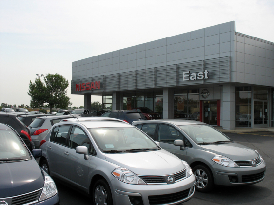 Fox Nissan in Kentwood, MI 49512