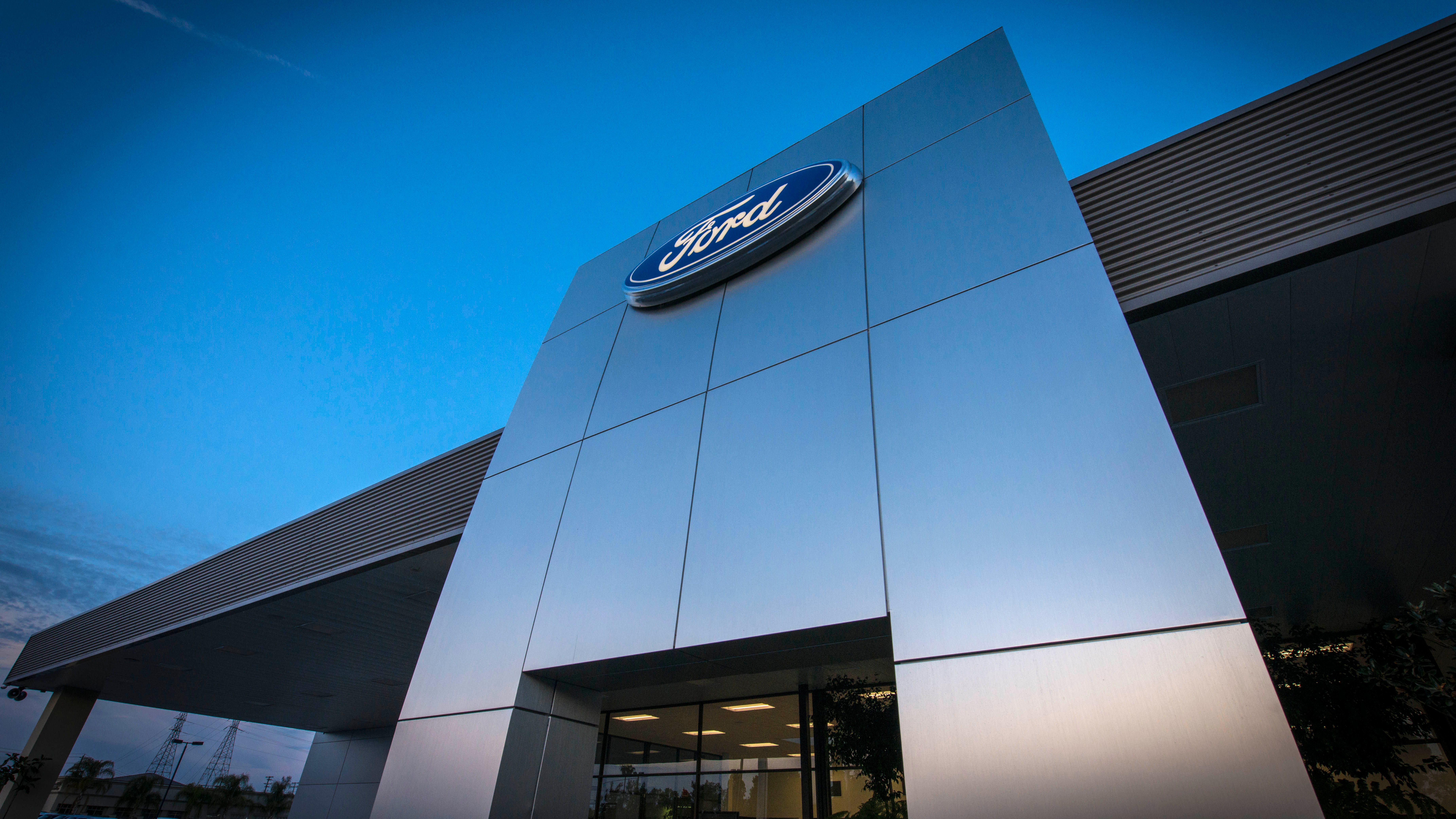 Jim Burke Ford Lincoln in Bakersfield, CA 93313