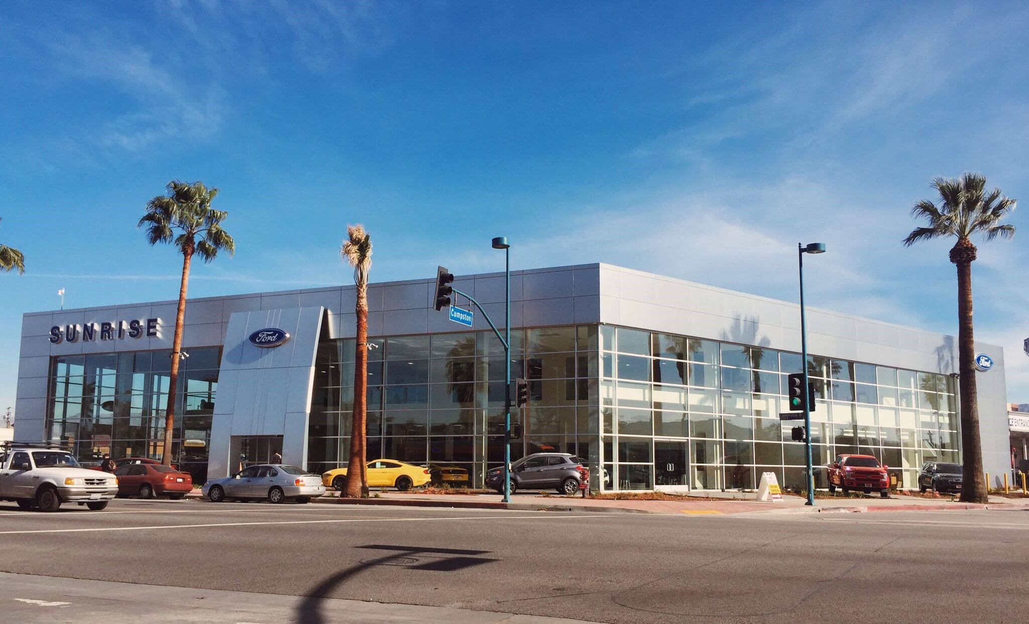 Sunrise Ford of North Hollywood in North Hollywood, CA 91601