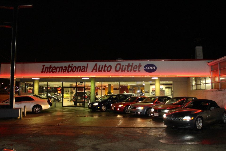 International Auto Outlet in Hamilton, OH 45015