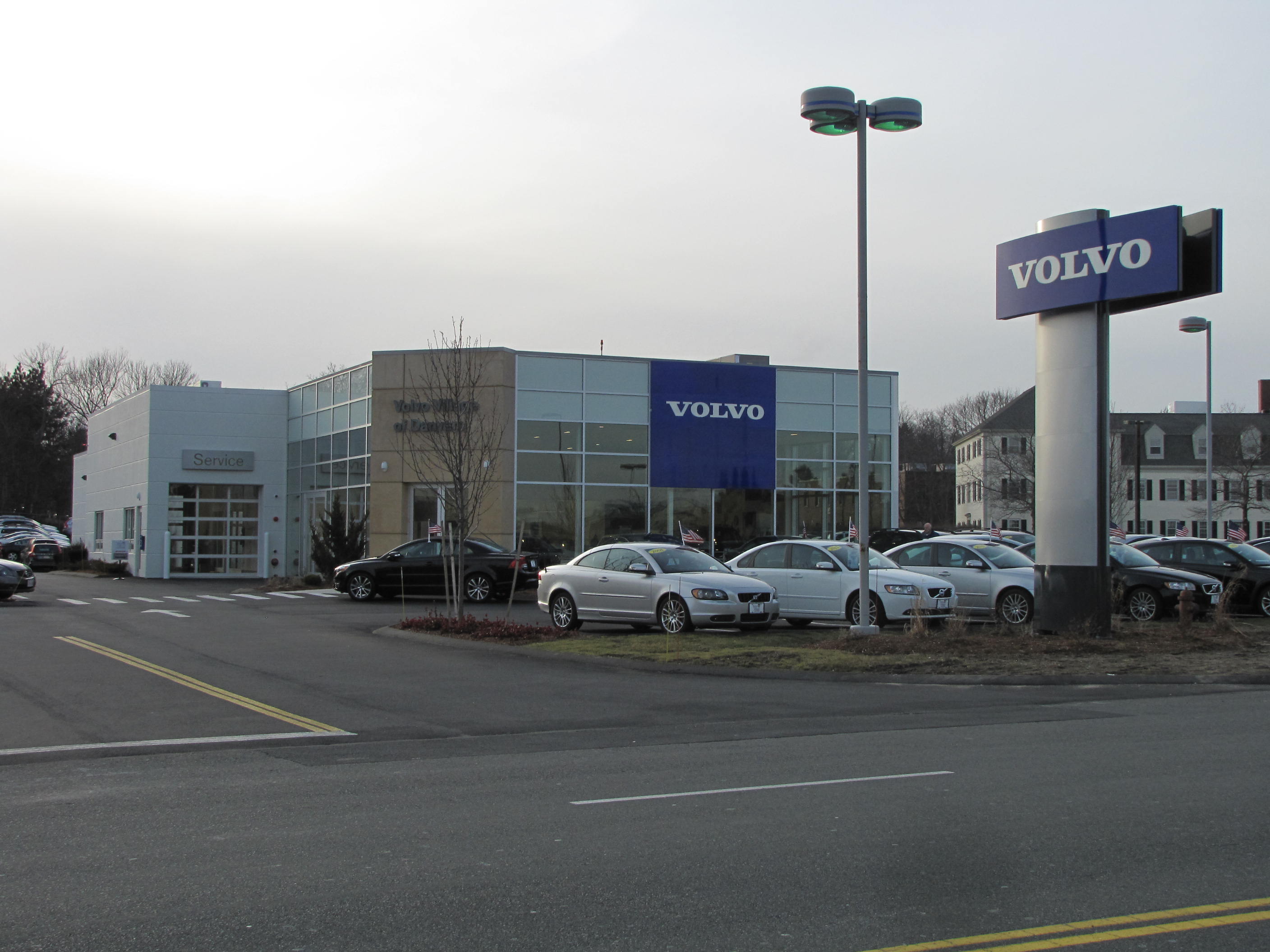 Volvo Cars Danvers in Danvers, MA 01923