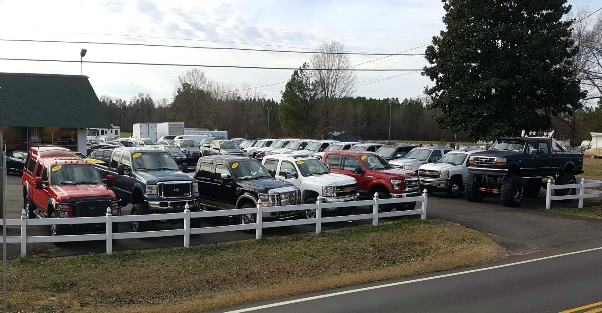 Landmark Auto LLC in Smithfield, NC 27577