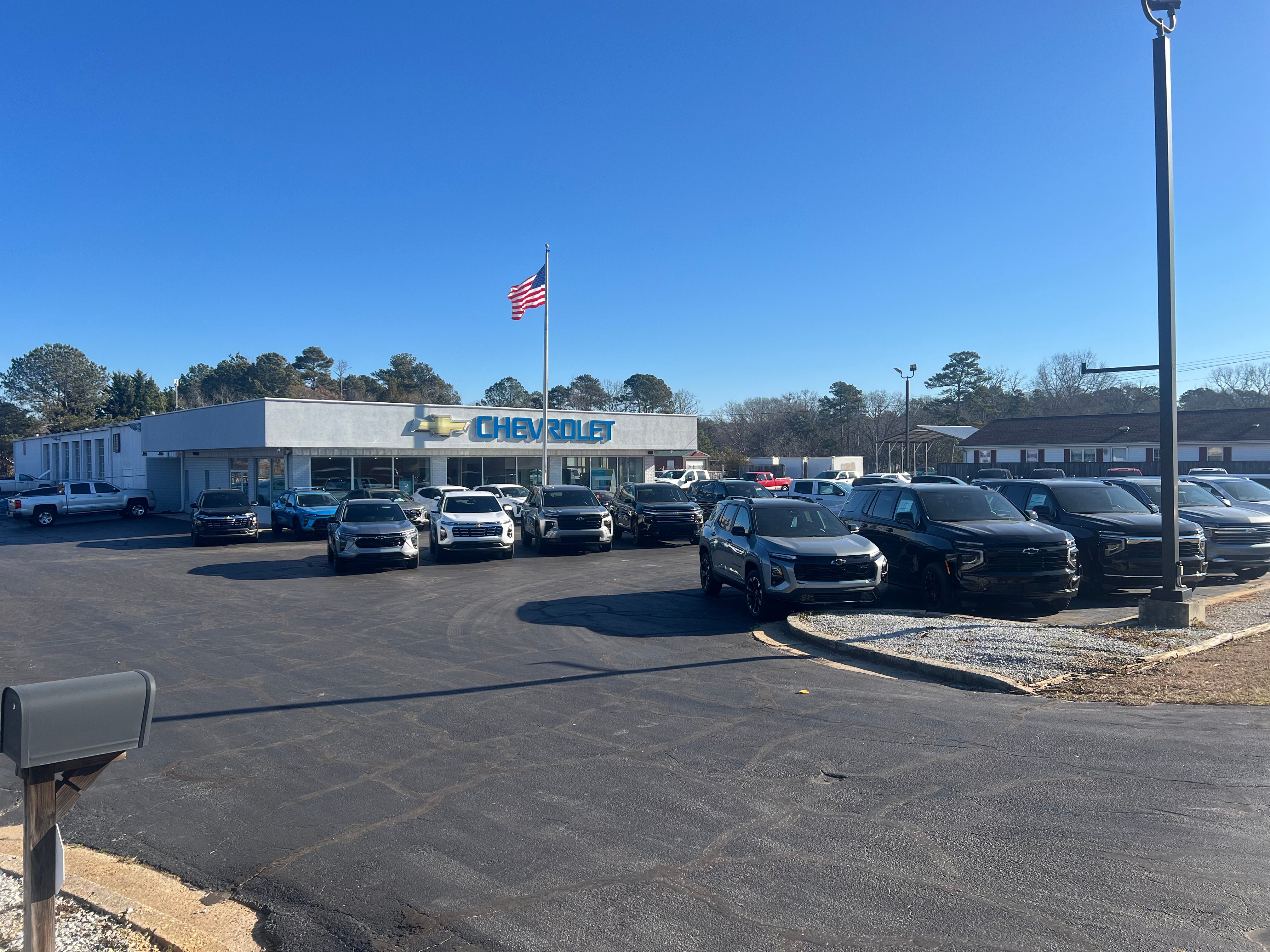 Lake Hartwell Chevrolet in Toccoa, GA 30577
