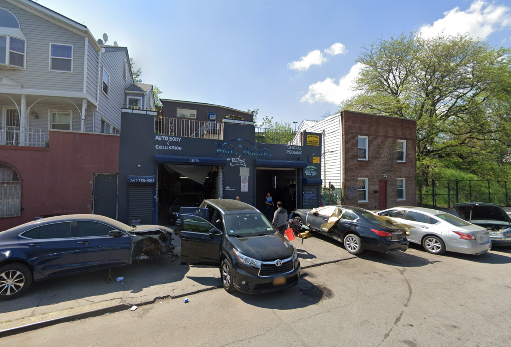 Blue Wrench Auto & Towing Service | Bronx, NY 10460