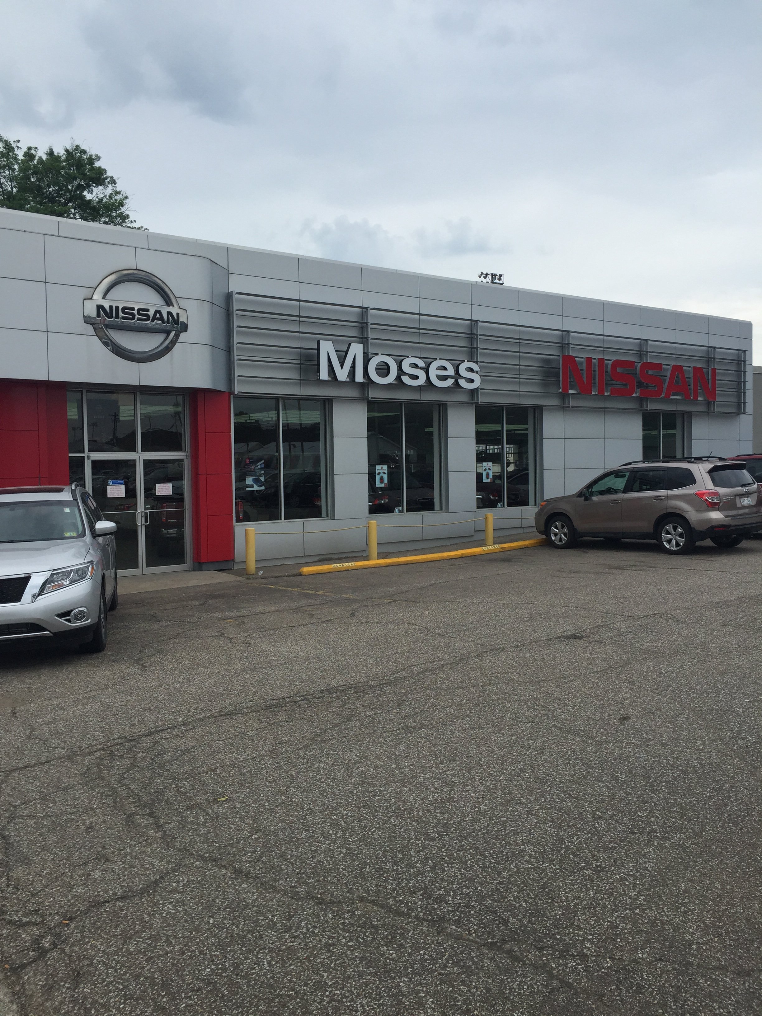 Moses Nissan in St. Albans, WV 25177