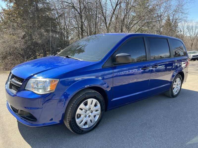 2019 Dodge grand caravan Blue, 88K miles for Sale