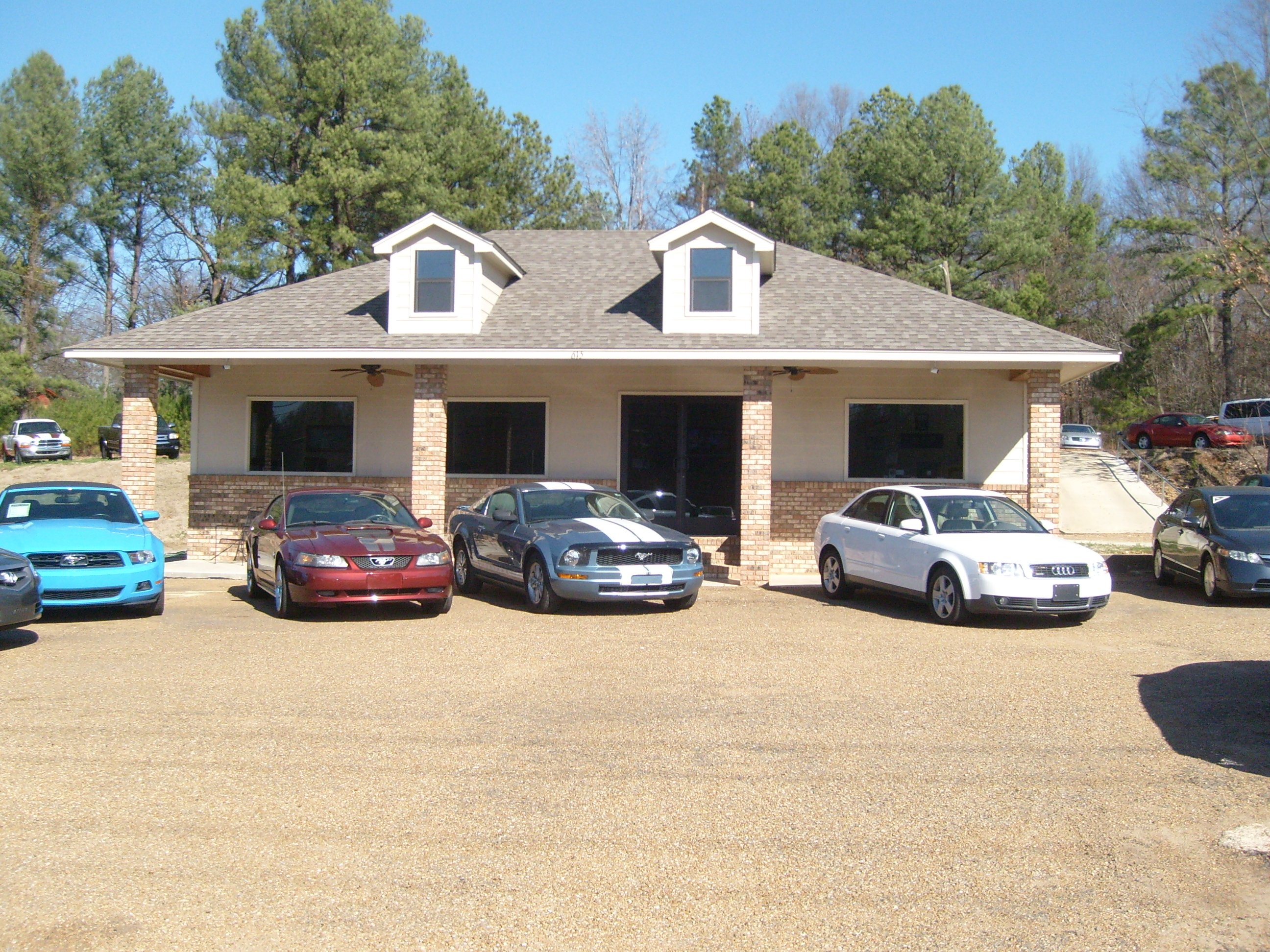 Stanley's Auto Sales in Batesville, MS 38606