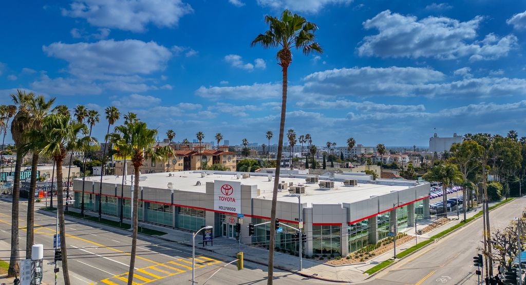 Toyota of Hollywood in Hollywood, CA 90028