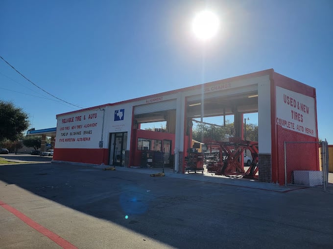 Lube X Auto Express | Garland, TX 75041