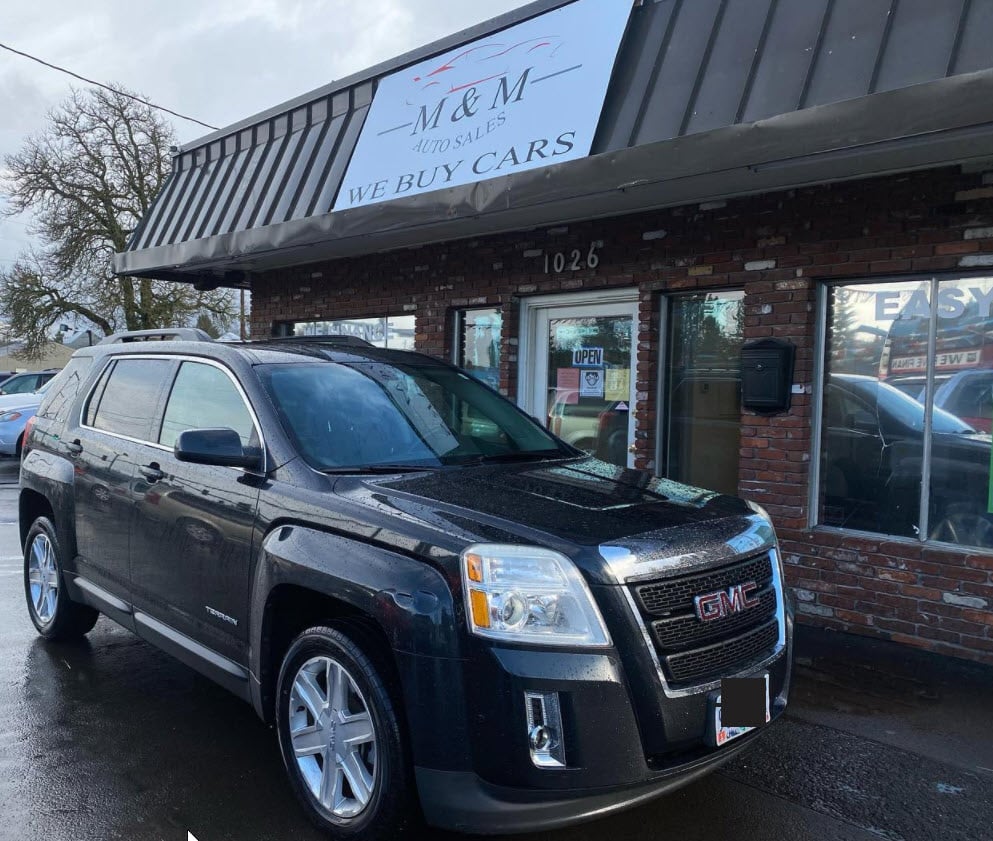 M & M Auto Sales in Portland, OR 97216