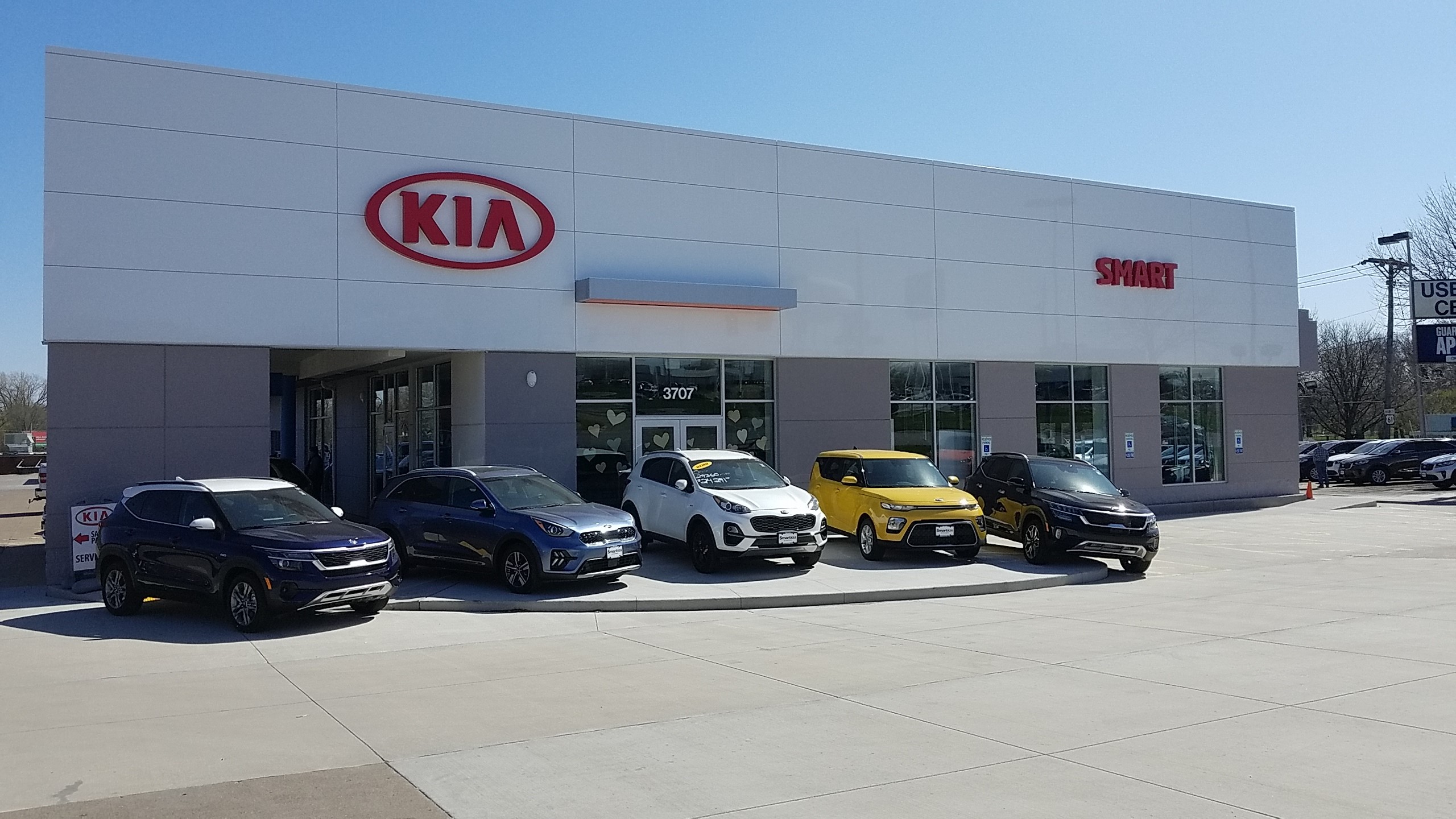 Smart Kia of Davenport in Davenport, IA 52806