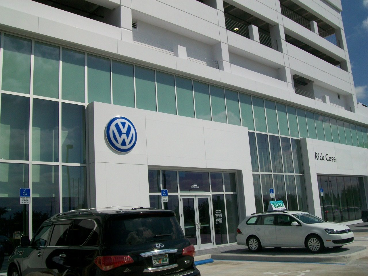 Rick Case Volkswagen in Davie, FL 33331