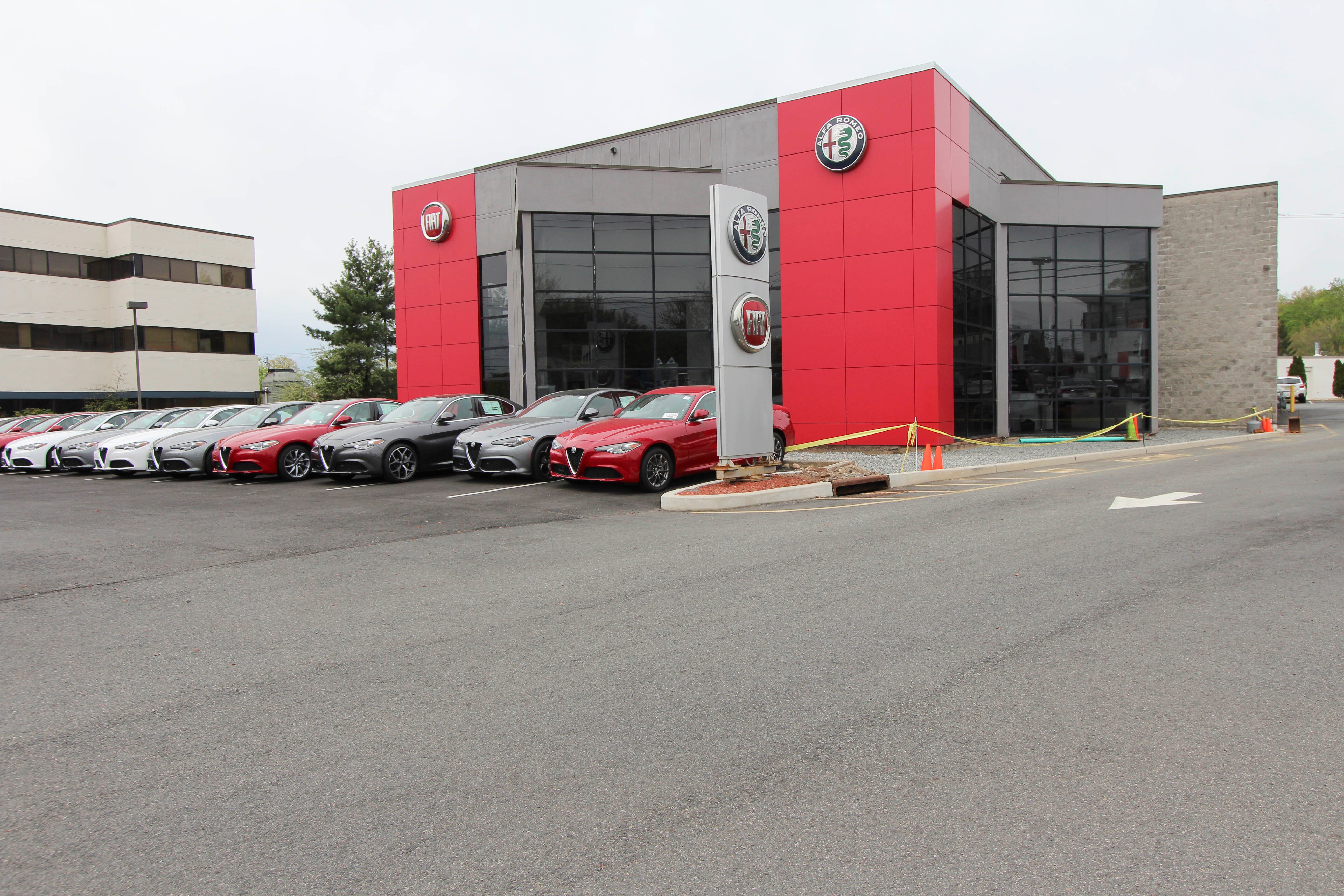 Ramsey Alfa Romeo Fiat in Upper Saddle River, NJ 07458