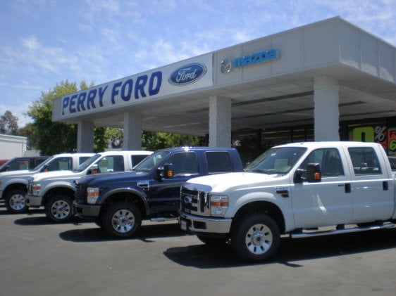 Perry Ford Mazda in Santa Barbara, CA 93105