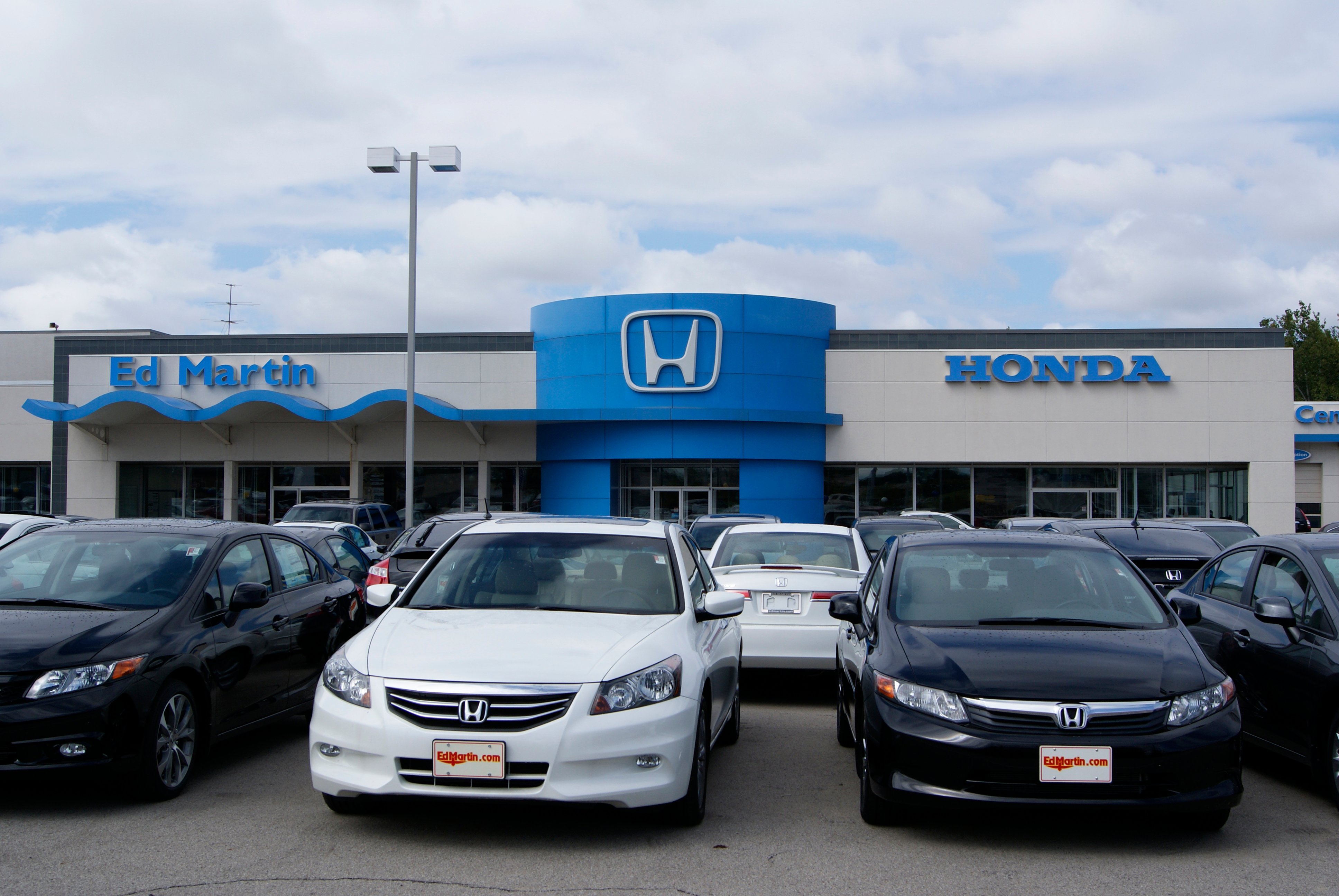 Ed Martin Honda in Indianapolis, IN 46219