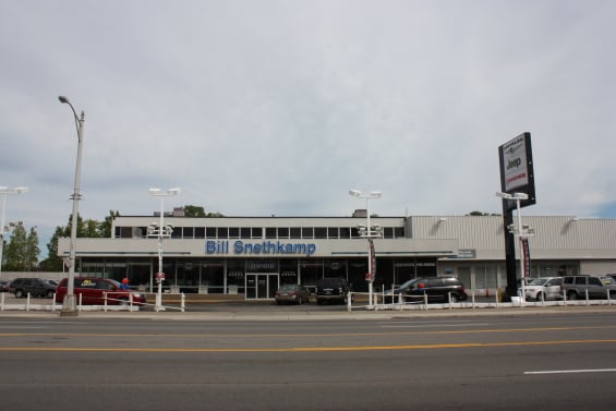 Bill Snethkamp Chrysler Dodge Jeep Ram in Highland Park, MI 48203