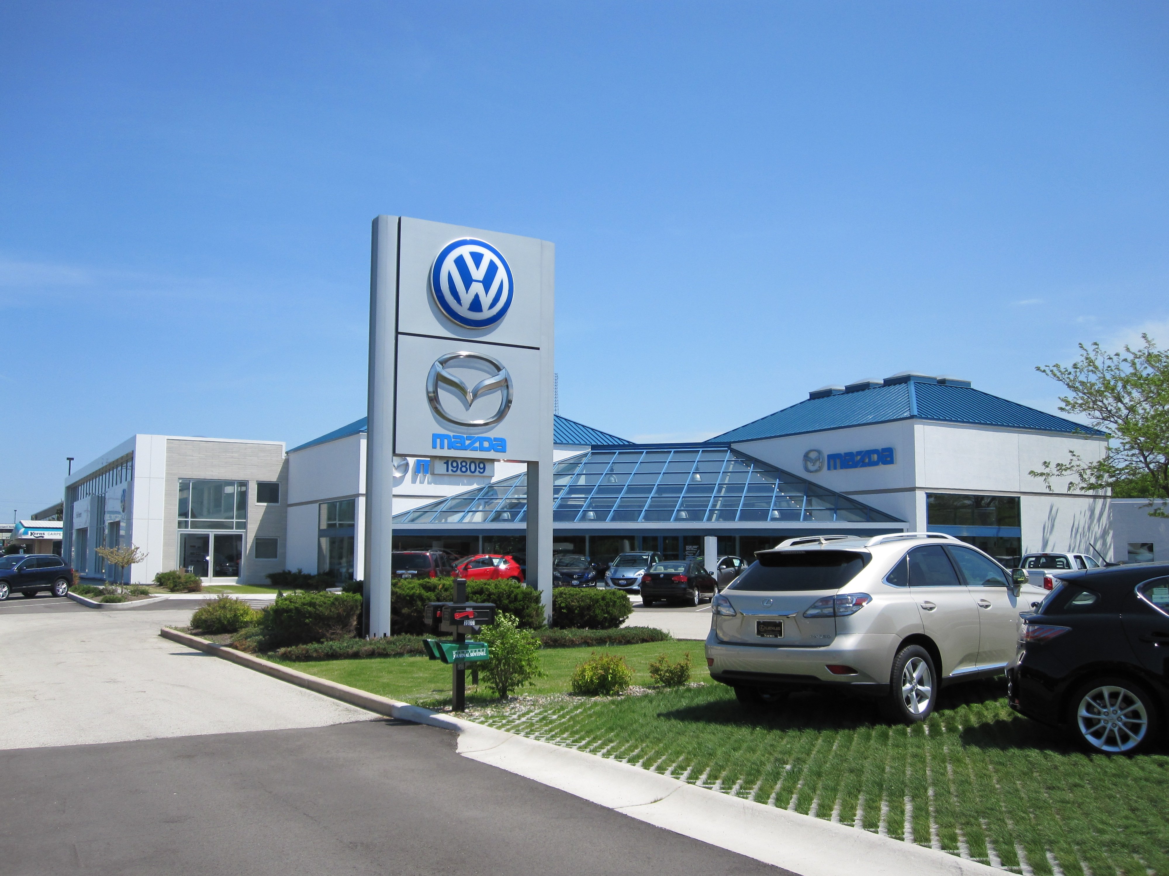 Hall Mazda Hall Volkswagen in Brookfield, WI 53045