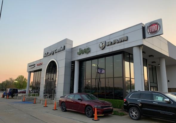McLarty Daniel Chrysler Dodge Jeep Ram FIAT of Springdale in Springdale, AR 72764