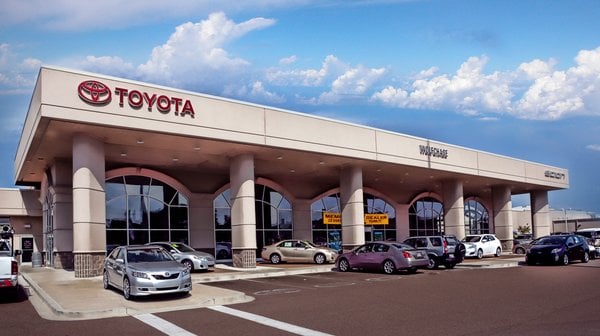 Wolfchase Toyota in Memphis, TN 38016