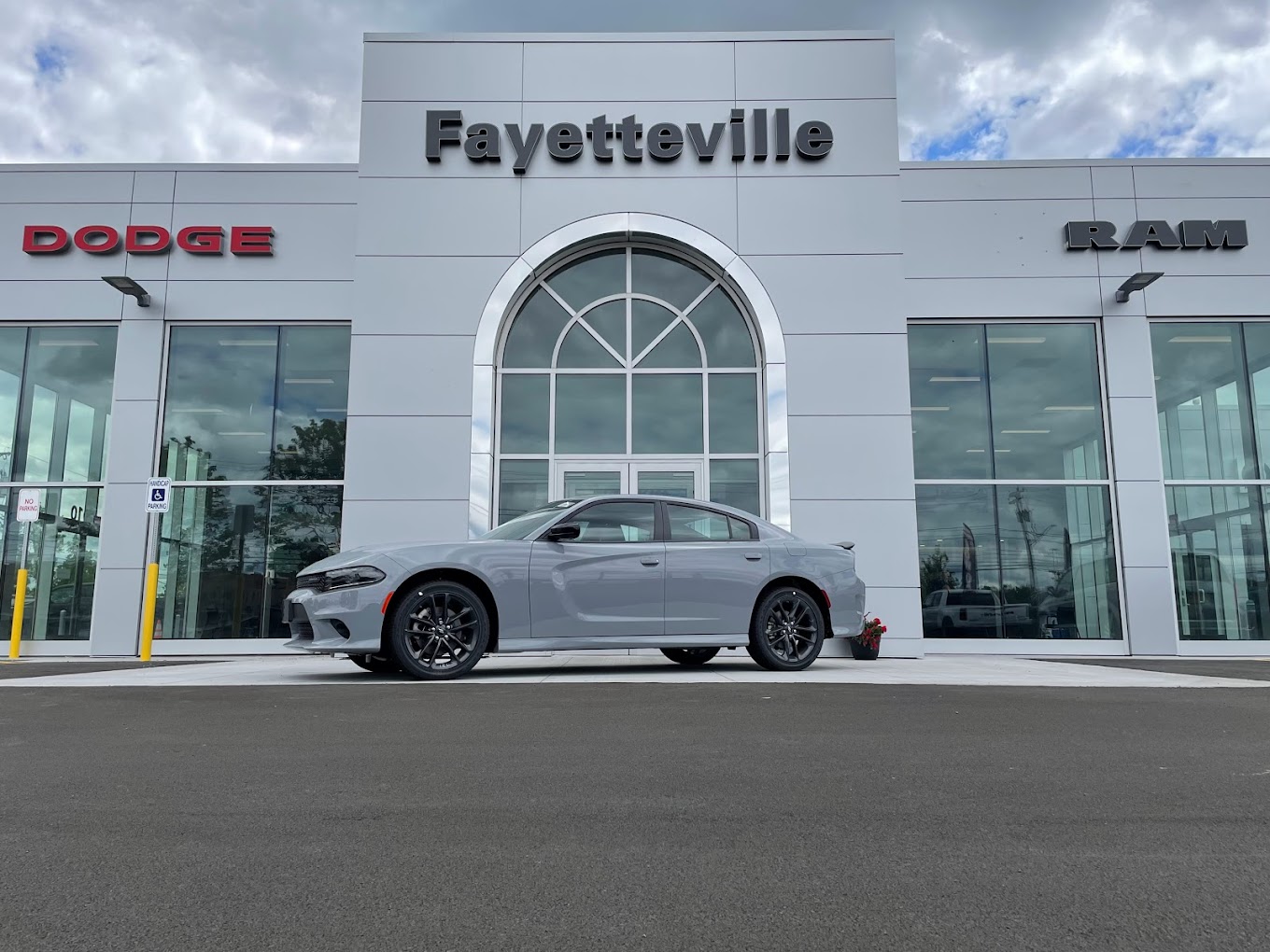Fayetteville Dodge Ram - GO Group Auto in East Syracuse, NY 13057