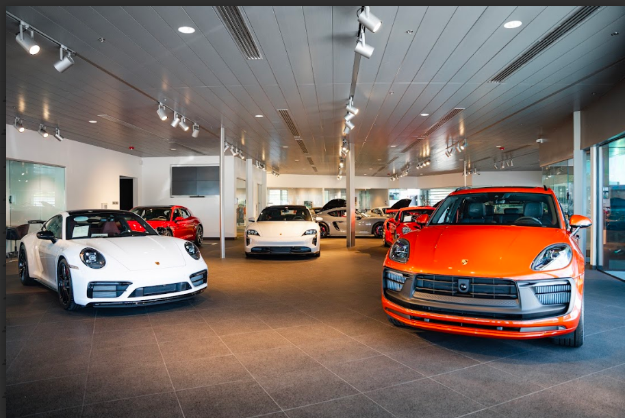 Porsche Melbourne in Melbourne, FL 32901