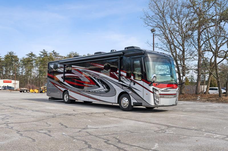 2023 Entegra Coach Reatta 39BH Triple Slide, Bath/Half, All Electric for Sale