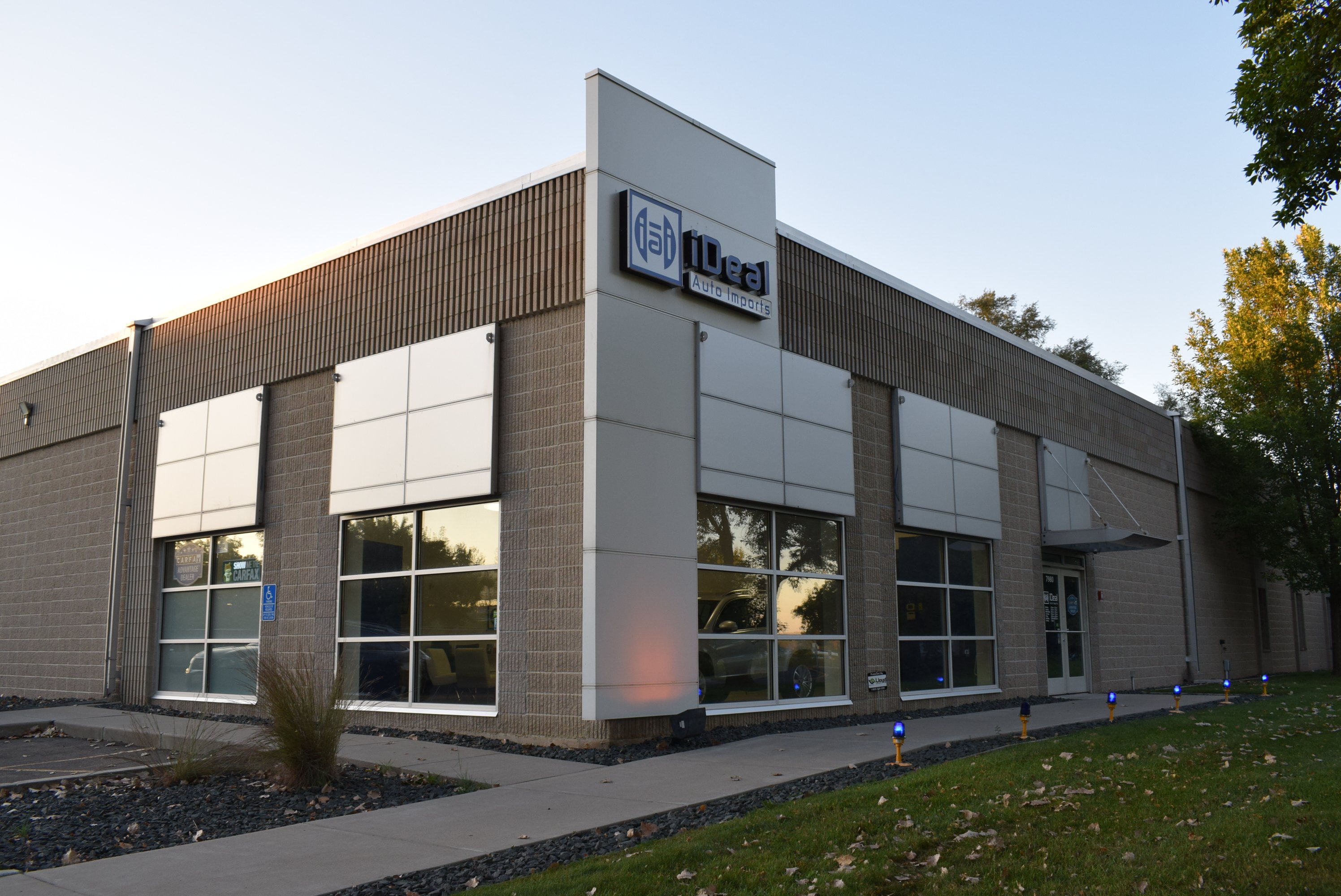 Ideal Auto Imports (Indoor Showroom) in Eden Prairie, MN 55344