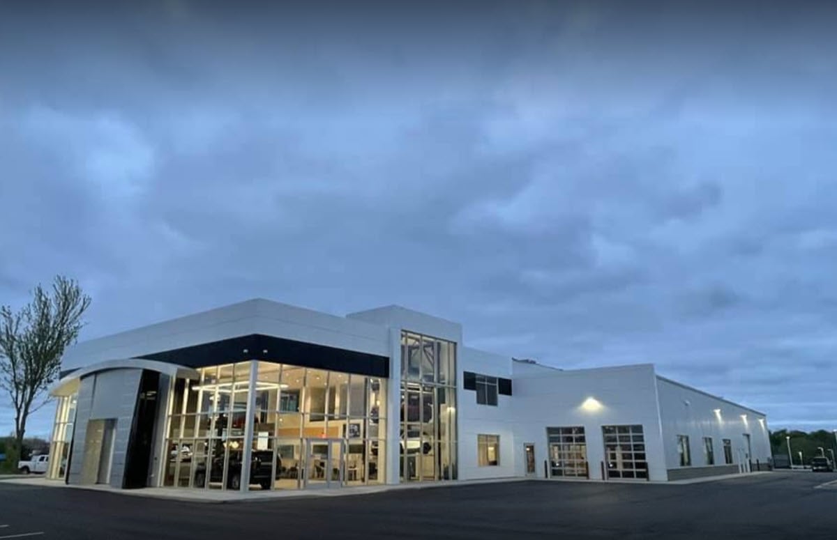 Betten Baker Buick GMC in Hudsonville, MI 49426