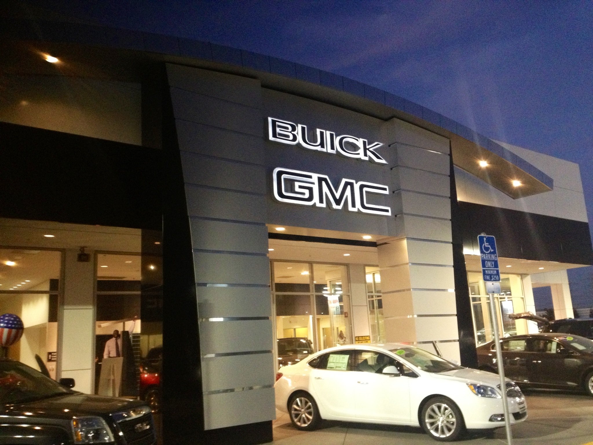 Fremont Cadillac Buick GMC in Fremont, CA 94538