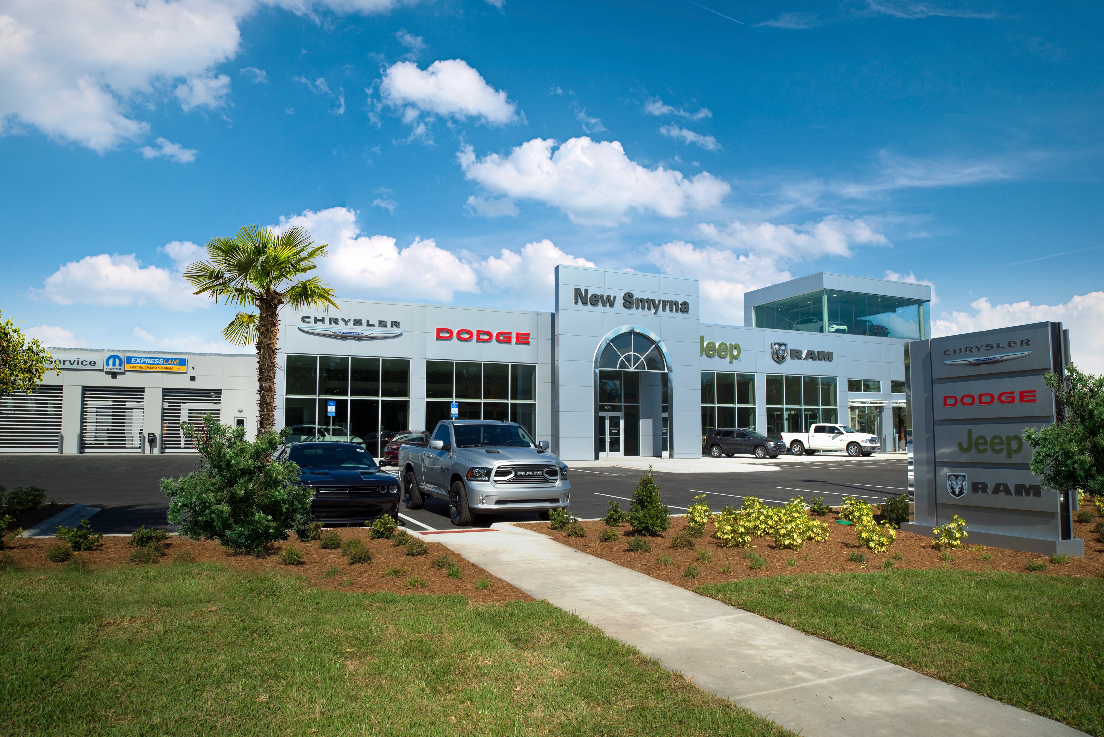 New Smyrna Chrysler Jeep Dodge RAM in New Smyrna Beach, FL 32168