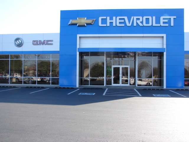 Dow Chevrolet in Mineola, TX 75773