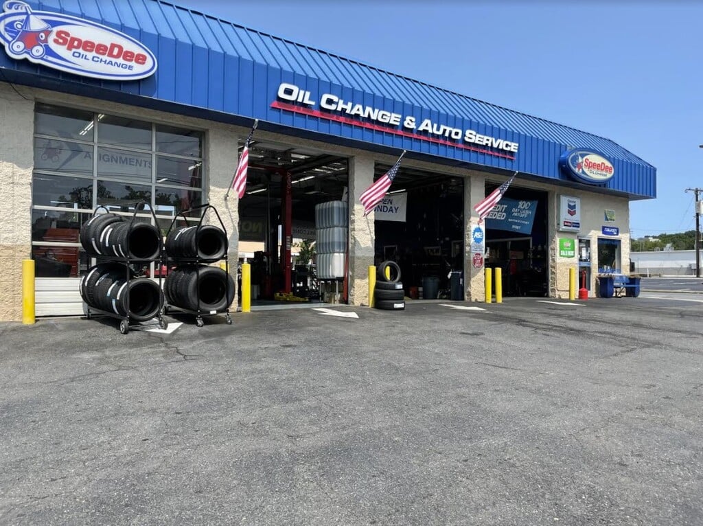 SpeeDee Oil Change & Auto Service - South Blvd - Charlotte | Charlotte, NC 28217