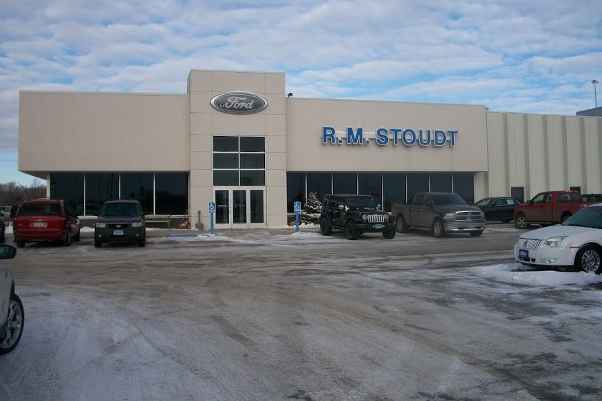 R. M. Stoudt in Jamestown, ND 58401