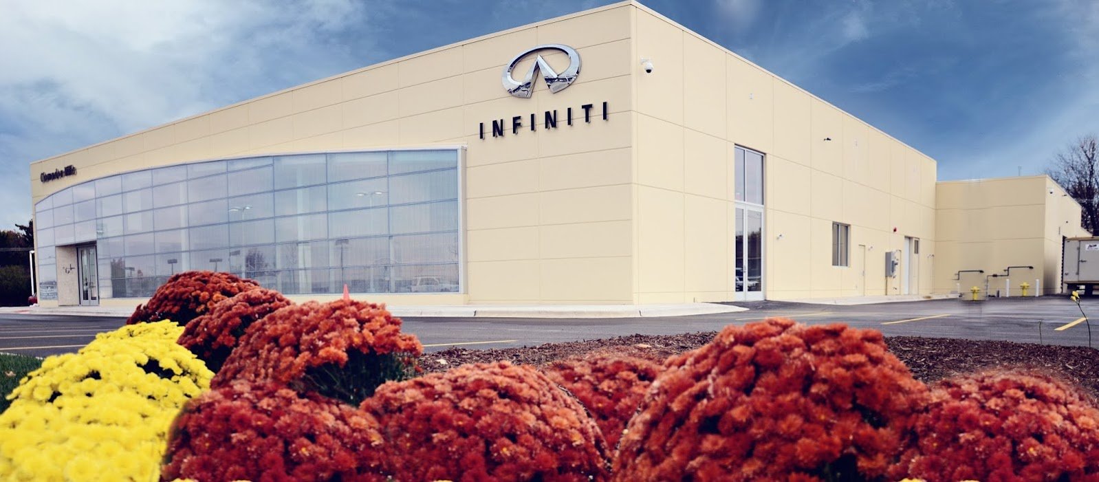 INFINITI of Clarendon Hills in Clarendon Hills, IL 60514