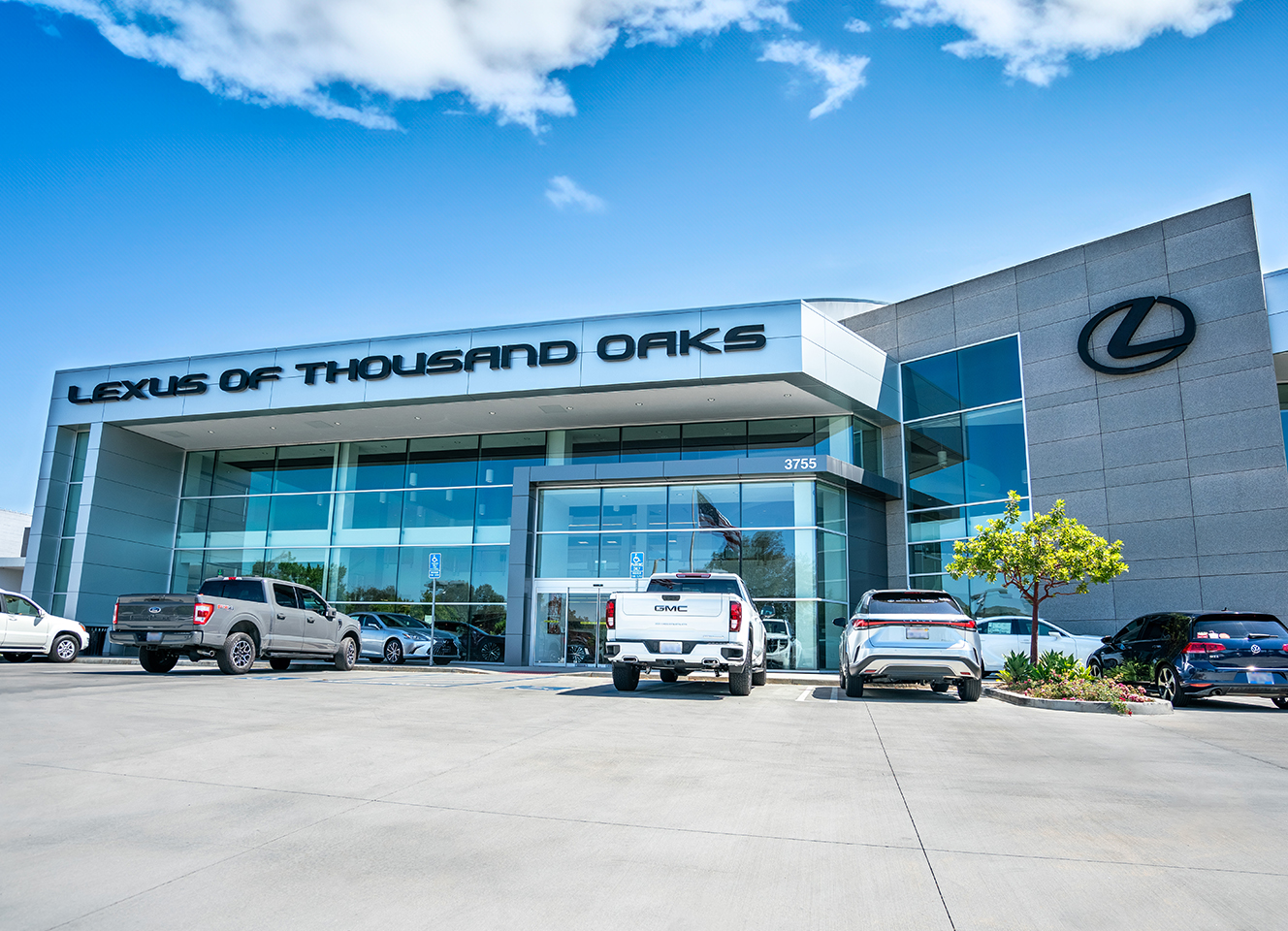 Lexus of Thousand Oaks in Thousand Oaks, CA 91362