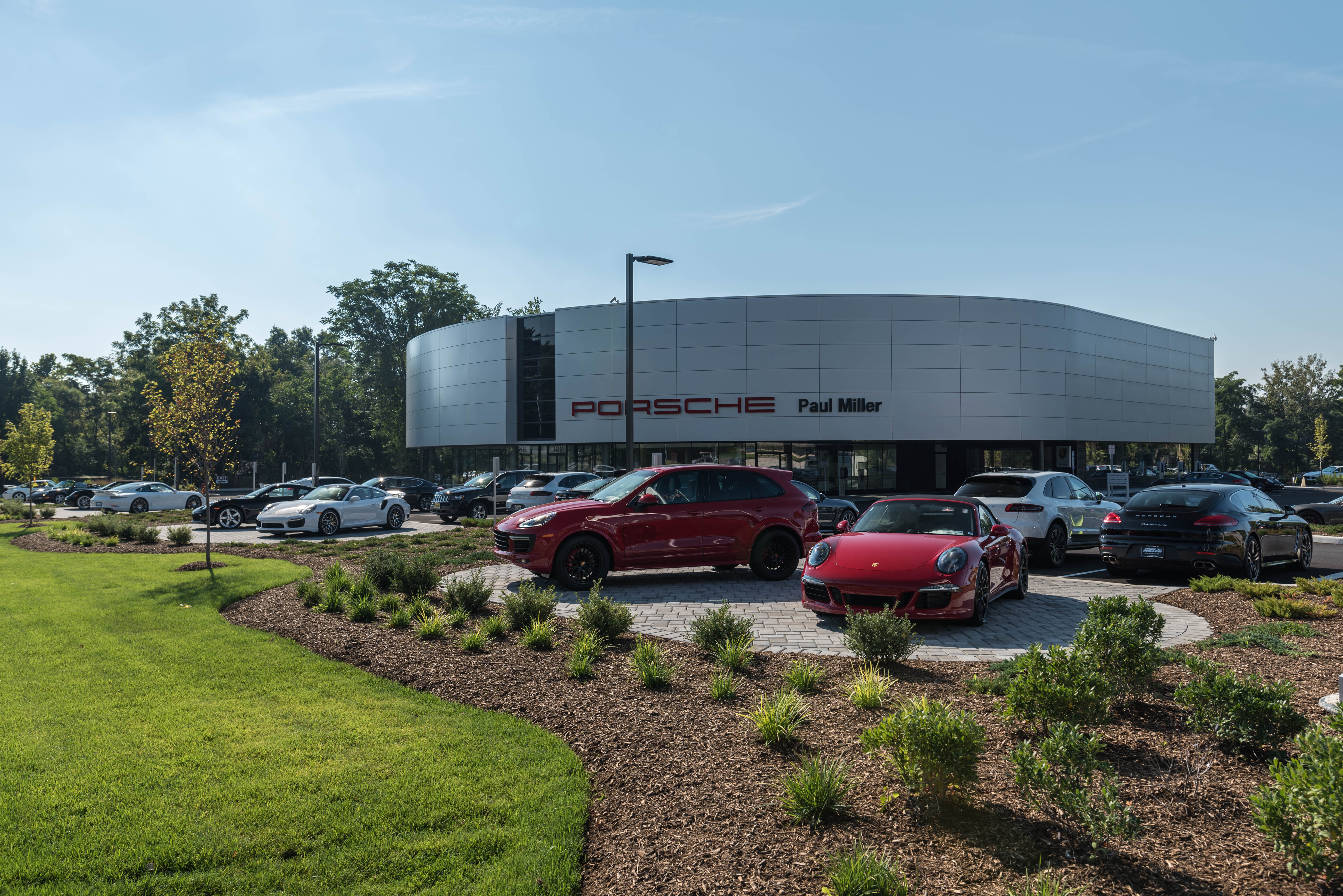 Paul Miller Porsche in Parsippany, NJ 07054