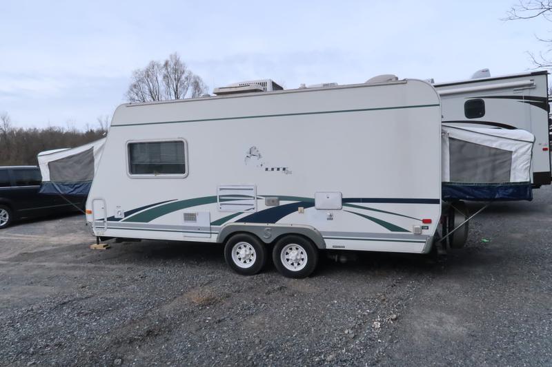 2004 Forest River Surveyor 190T for Sale