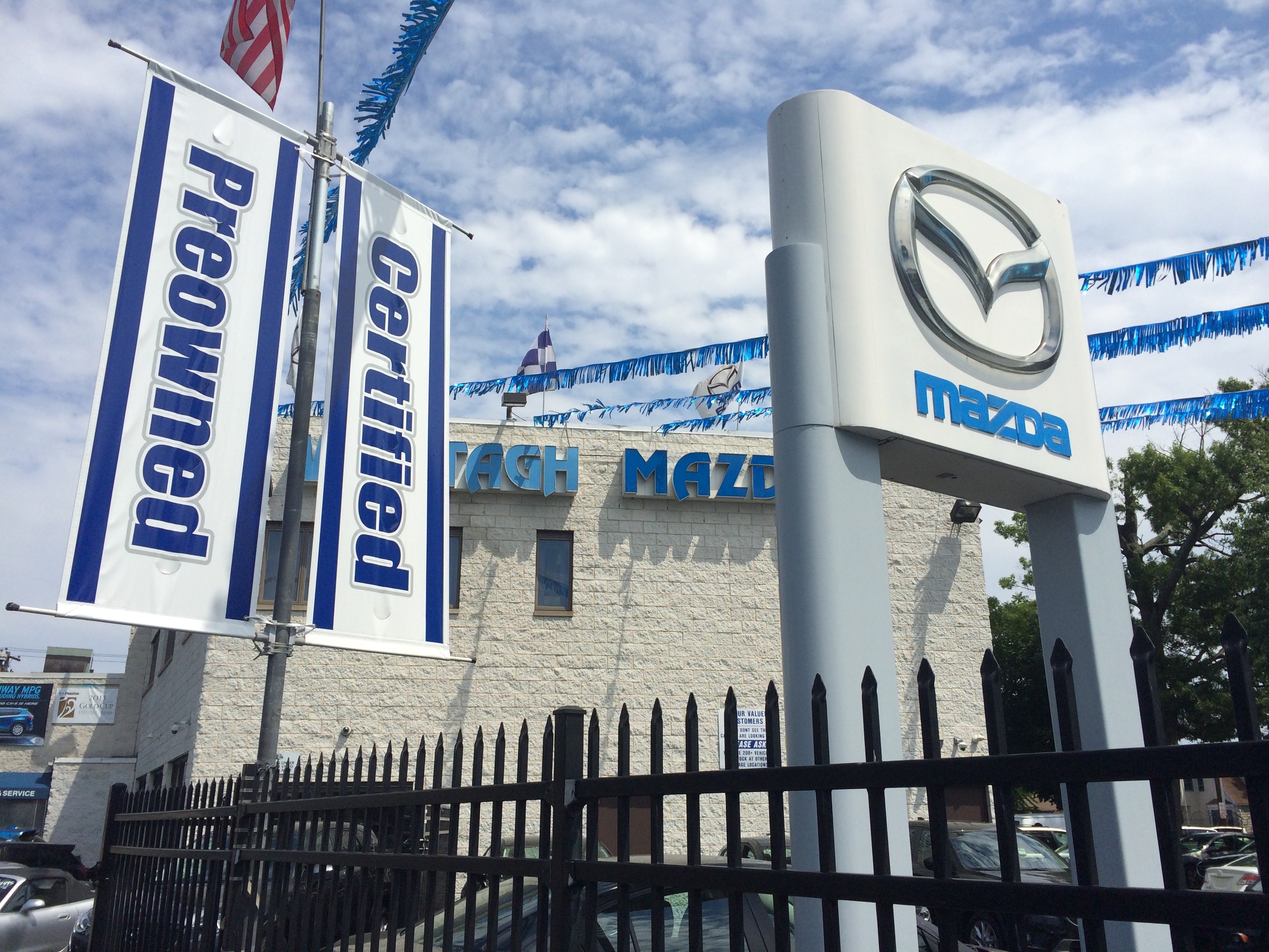 Wantagh Mazda in Wantagh, NY 11793