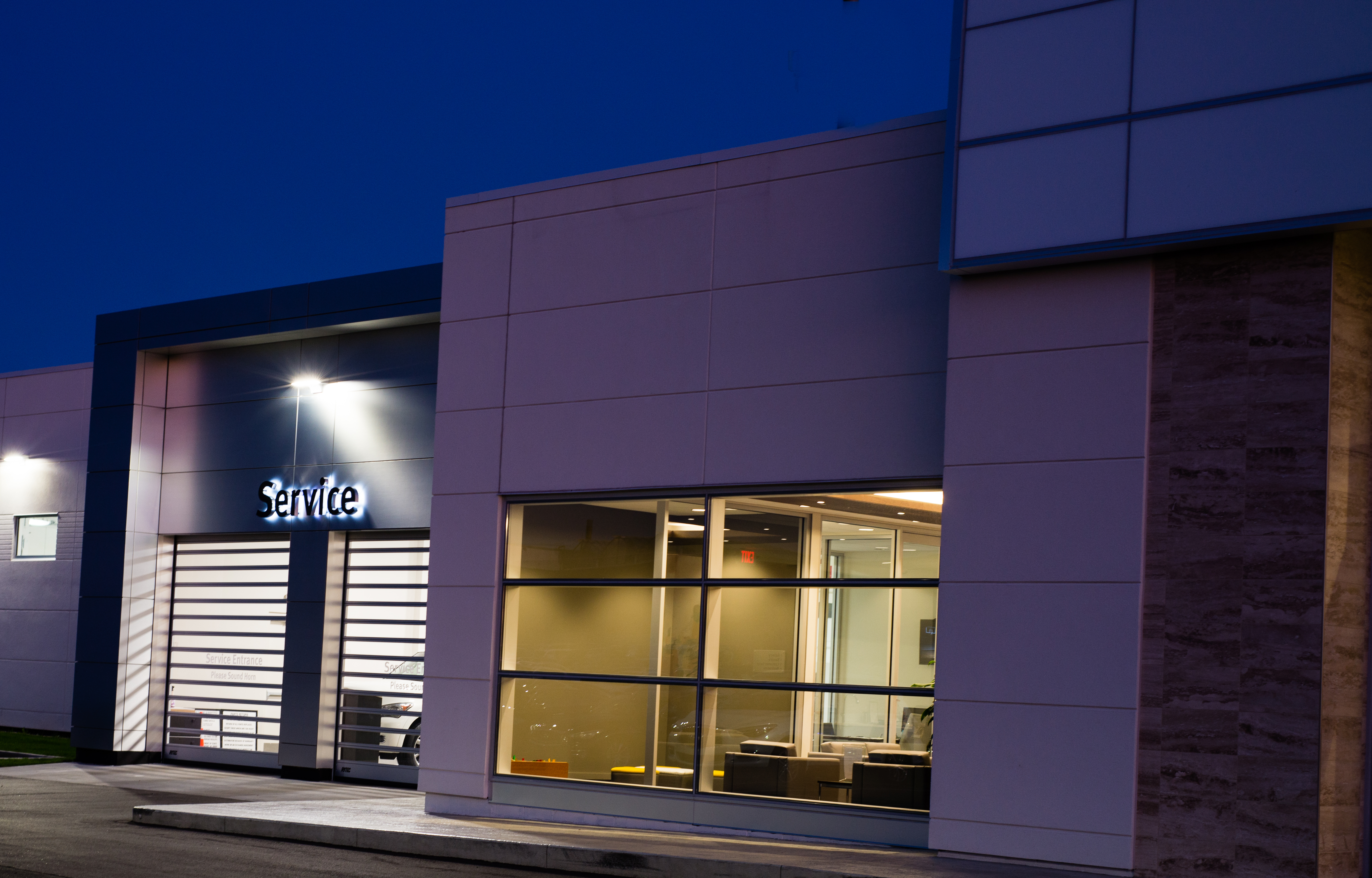 INFINITI of Grand Rapids in Grand Rapids, MI 49512